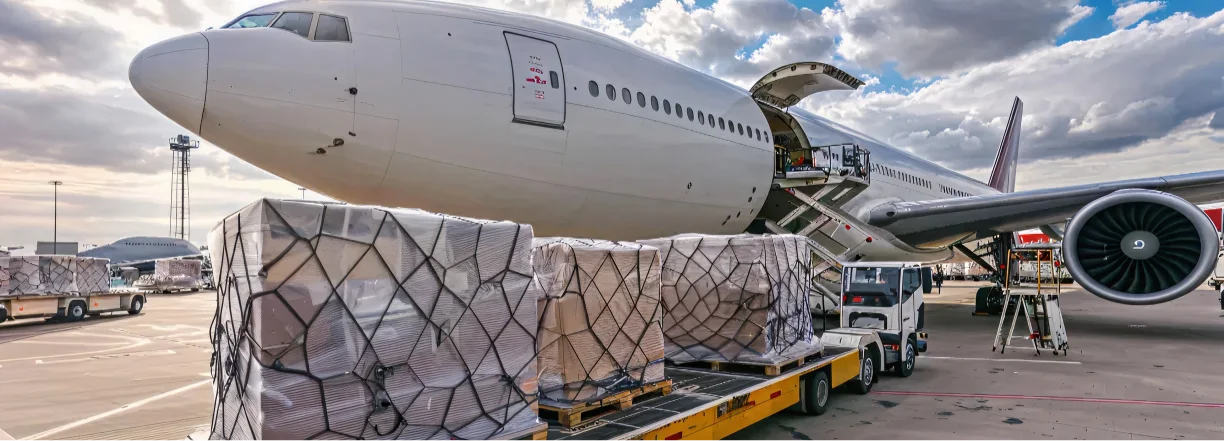 img-transporte-aereo-seguro